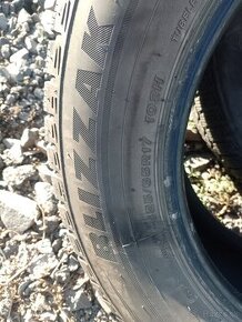 2x zimné Bridgestone 225/65R17