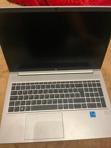 HP ProBook 450 g8 i3