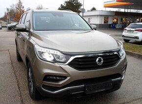 SsangYong Rexton 2.2L 4x4 7-miestne 1.Majiteľ