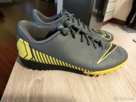 Kopačky Turfy Nike Mercurial vel. 38,5 - 1