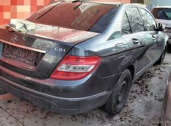 Mercedes C200 W204 2.2 CDI 2008 Predám DVERE, MOTOR 646.811