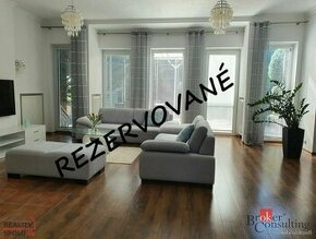 REZERVOVANÉ - Nadštandardný rodinný dom - Špačince pri Trnav