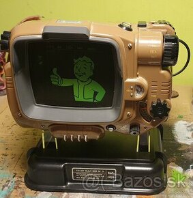 Fallout 4 - Xbox One Pip-Boy Collector Edition