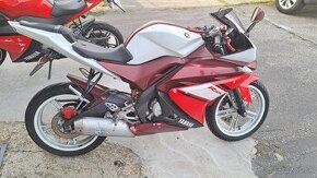 Yamaha yzf r125