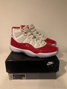 Jordan 11 Cherry