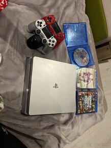 PlayStation 4 500gb 2 joystick + nabijačka