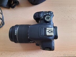 Canon EOS 700D + 18-135 mm IS STM