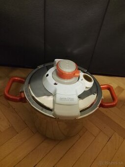 Tlakovy hrniec TEFAL JAMIE OLIVER 6L indukcia