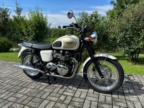 Triumph Bonneville T100