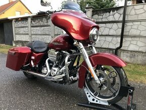 Harley Davidson FLHX 103”