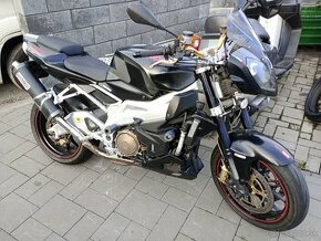 Aprilia Tuono 1000, V2