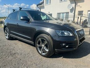 Audi Q5 2.0 TDi Quattro (4x4) - 1