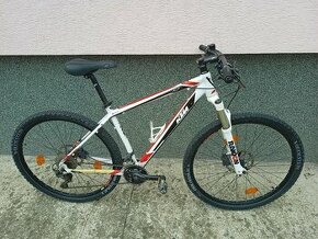 KTM 29" horsky bajk, ram 19", Shimano XT