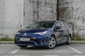 Toyota Avensis Combi 2.0 D-4D S&S Executive, model 2018 - 1