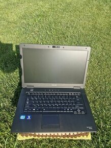 Toshiba Dynabook Satellite B552