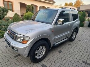 Mitsubishi Pajero 3.2 DI-D GLS automat