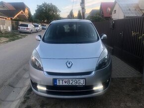 Renault Megane Grand Scenic