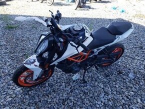 Rozpredám KTM 390 Duke, bez TP