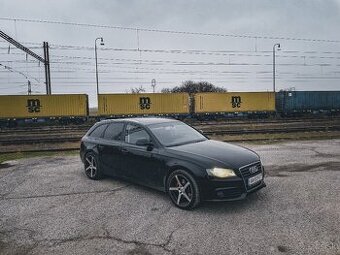 AUDI A4 B8 AVANT 2.0TDi - MULTITRONIC