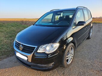 VOLKSWAGEN TOURAN 1.9TDI ŠPORT 77KW BXE  2009R.V.