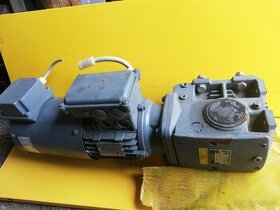 MOTOR S PREVODOVKOU 0,55kW, S BRZDOU