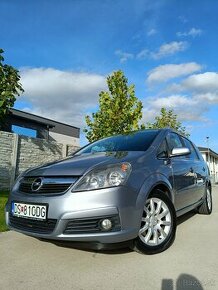 Opel Zafira B 1.9 CDTI 7 miestne - 1