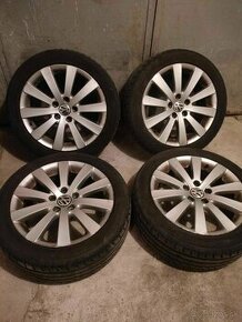 4ks alu disky orig. VW 5x112 R17 pneu 235/45 R17 5mm - 1