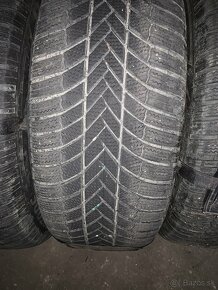 Pneumatiky Bridgestone 275/50R20 Blizzak LM005 - 1