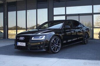 Audi S8 PLUS Quattro AT8 (610k)