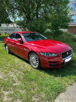 Jaguar XE 2.0 I4D Pure AT, 120kW, A8, 4d.