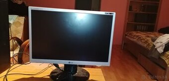 PC + monitor