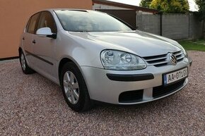 Volkswagen Golf V 1.6i - 2005