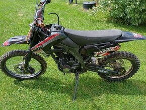 Dirt bike 250