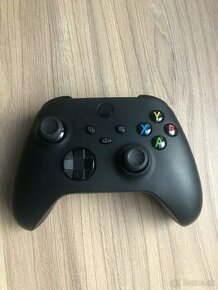 Ovladač xbox series. Carbon black.