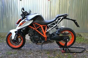 KTM 1290 SUPER DUKE R - 1