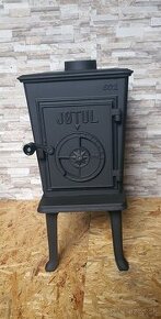 Liatinové kachle Jotul F 602 N čierný lak