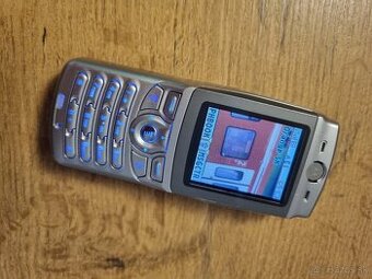 Motorola E365 - RETRO