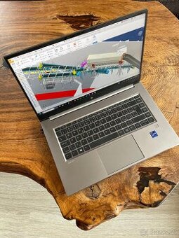 HP Zbook Studio G8