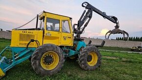 Traktor lesny LKT 82 C ( LOGLIFT /RUKA/ drapak / LKT 81)