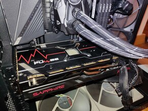 Sapphire PULSE RX 6700 XT 12GB