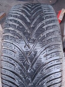 2x zimné pneumatiky 215/45 r17