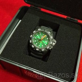 Predám potápačské hodinky Luminox Scott Cassell