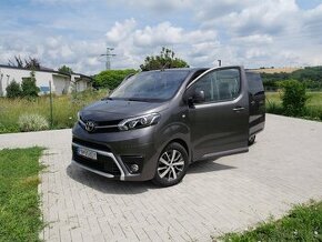 Toyota Proace Verso VIP 2.0 D-4D 180 8A/T L1 5D Tailgate 7S