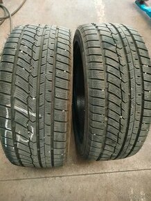 Predám 2ks zimných pneu Fortune 245/45 r19