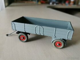 Dinky toys vlečka