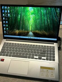 Asus Vivobook Go 15 E154FA-BQ570W - 1