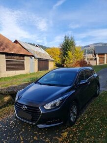 Hyundai i40 CW 1.7 CRDi 104kW výbava Business