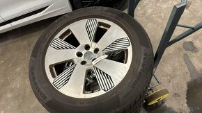 Disky  5x112 = R19 original AUDI - nové