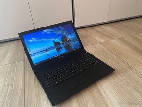 15.6"/Lenovo/Notebook/4GB RAM/500GB SSHD/Intel HD Grafika2GB