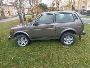 Lada Niva